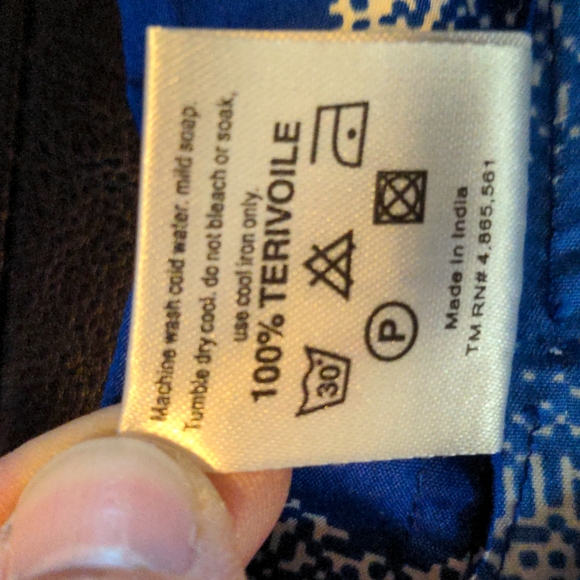 Men's Hawaiian Shirt - Picture 4 of 4